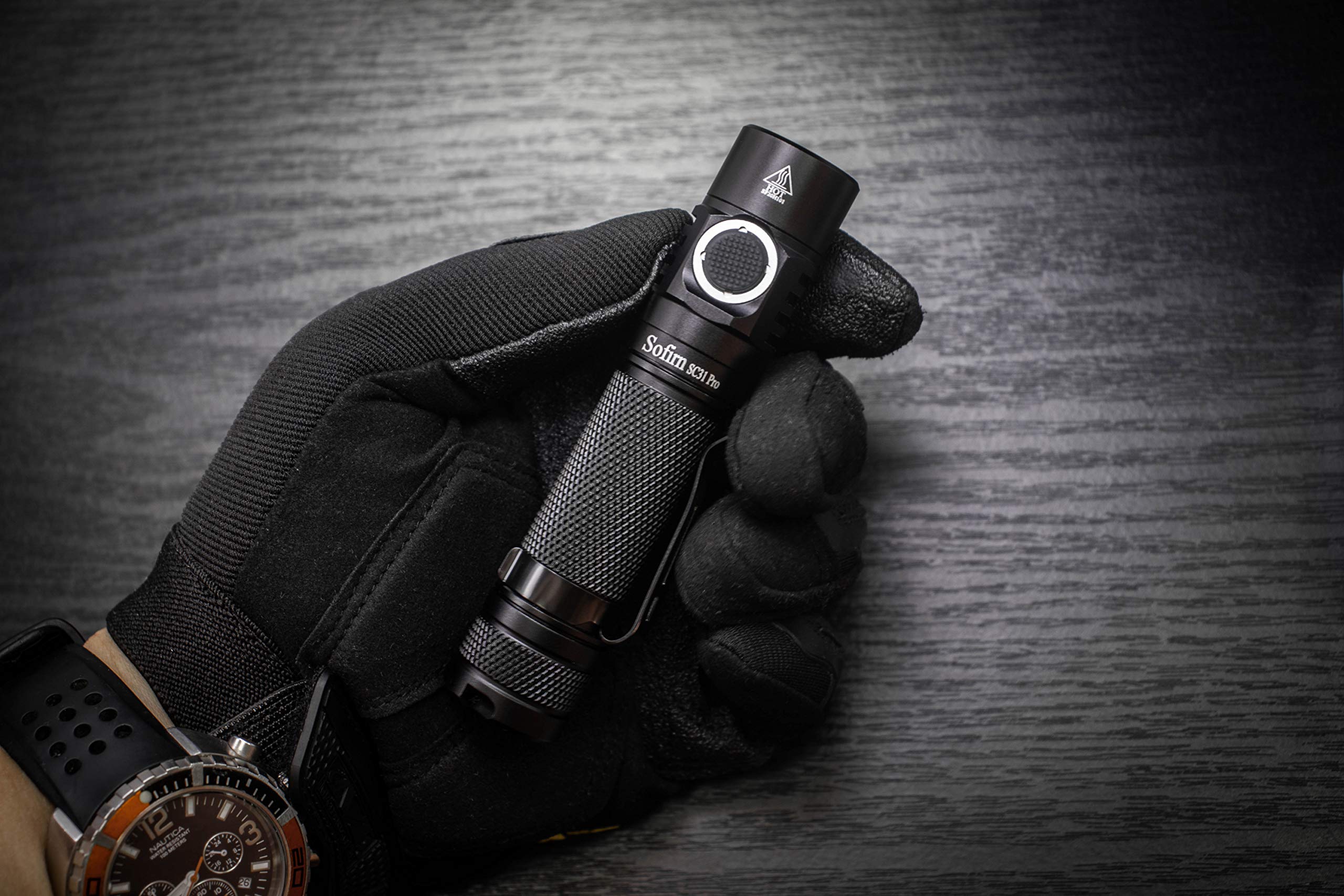 sofirn-sc31-pro-taschenlampe-2000-lumen-5000k-edc-18650 image 3