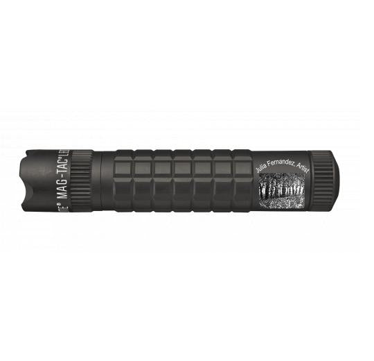 maglite-mag-tac-cr123-led-taschenlampe-schwarz-gravur image 1