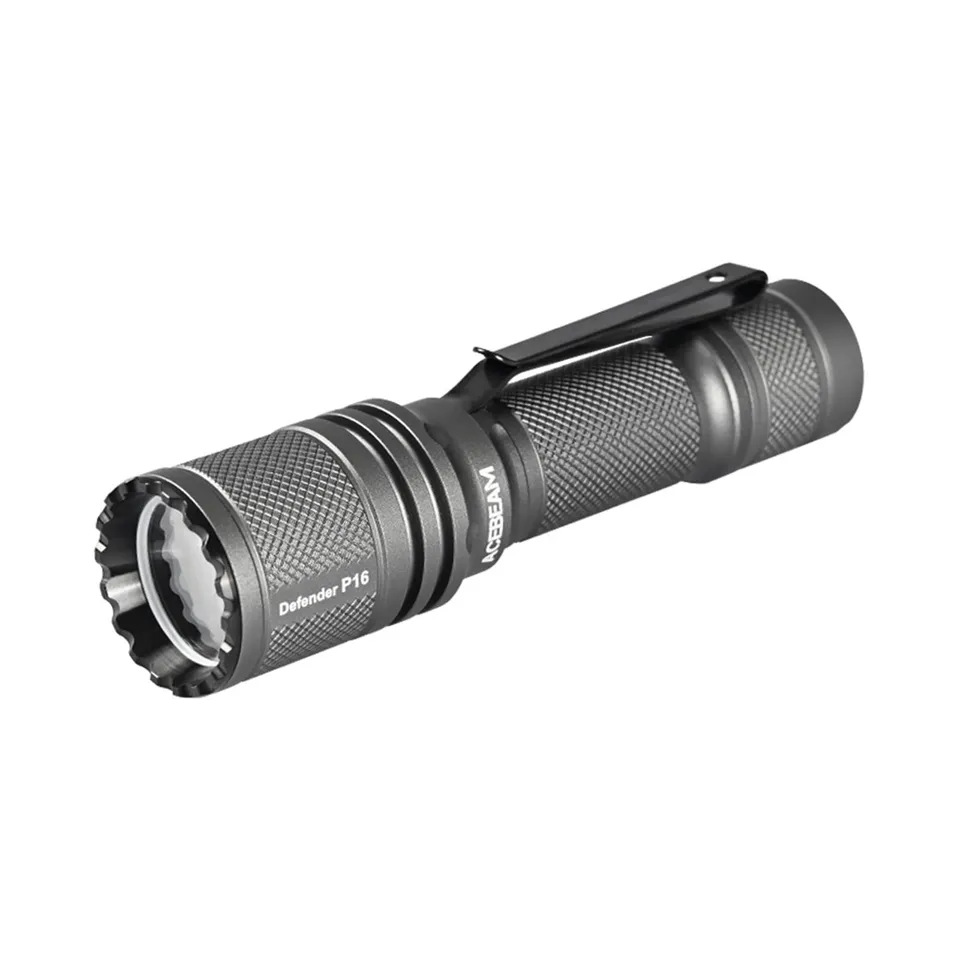 acebeam-defender-p16-taschenlampe-1800-lumen-stroboskop image 1